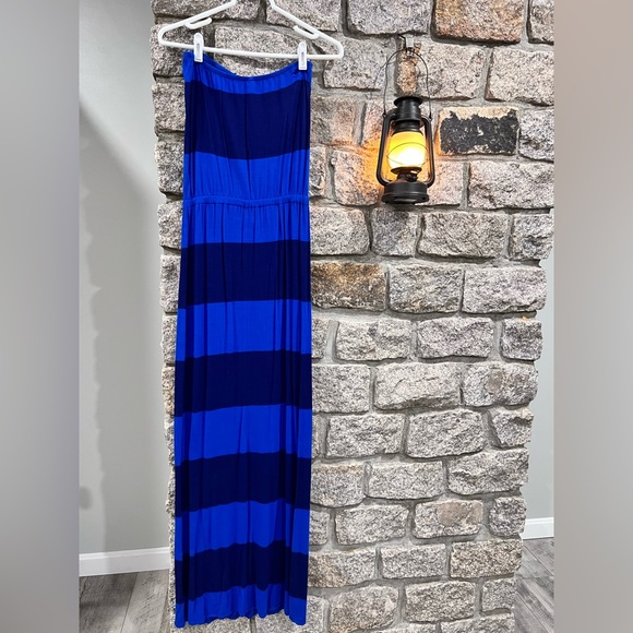 Old Navy Maxi Strapless Dress - size S - Royal/Navy Blue - Picture 4 of 6